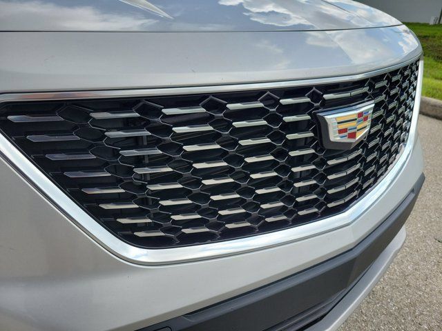 Used 2022 Cadillac XT4 Premium Luxury w/ Technology Package FWD image 14