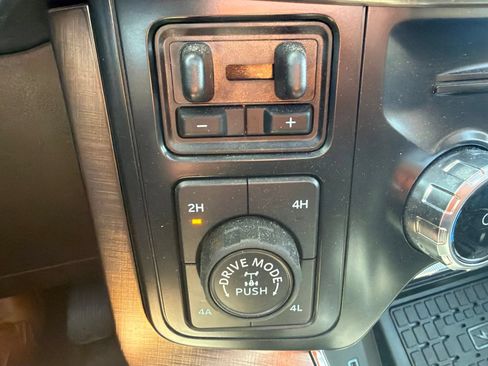 Used 2024 Ford F150 King Ranch AWD/4WD image 27
