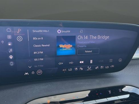 Used 2026 Buick Enclave Avenir w/ Super Cruise Package AWD/4WD image 10
