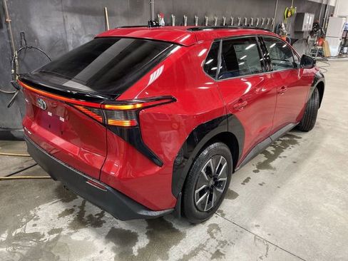 New 2026 Toyota bZ XLE image 5