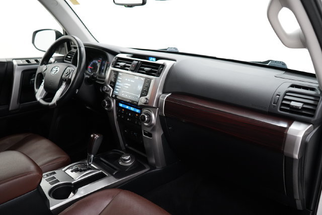Used 2023 Toyota 4Runner Limited AWD/4WD image 49