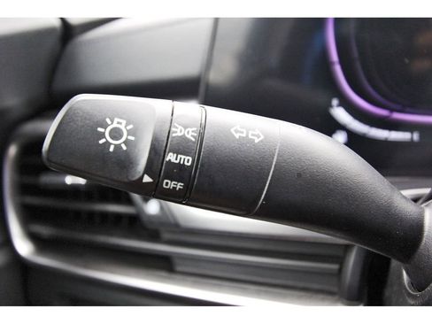 Used 2025 Kia Telluride S image 18