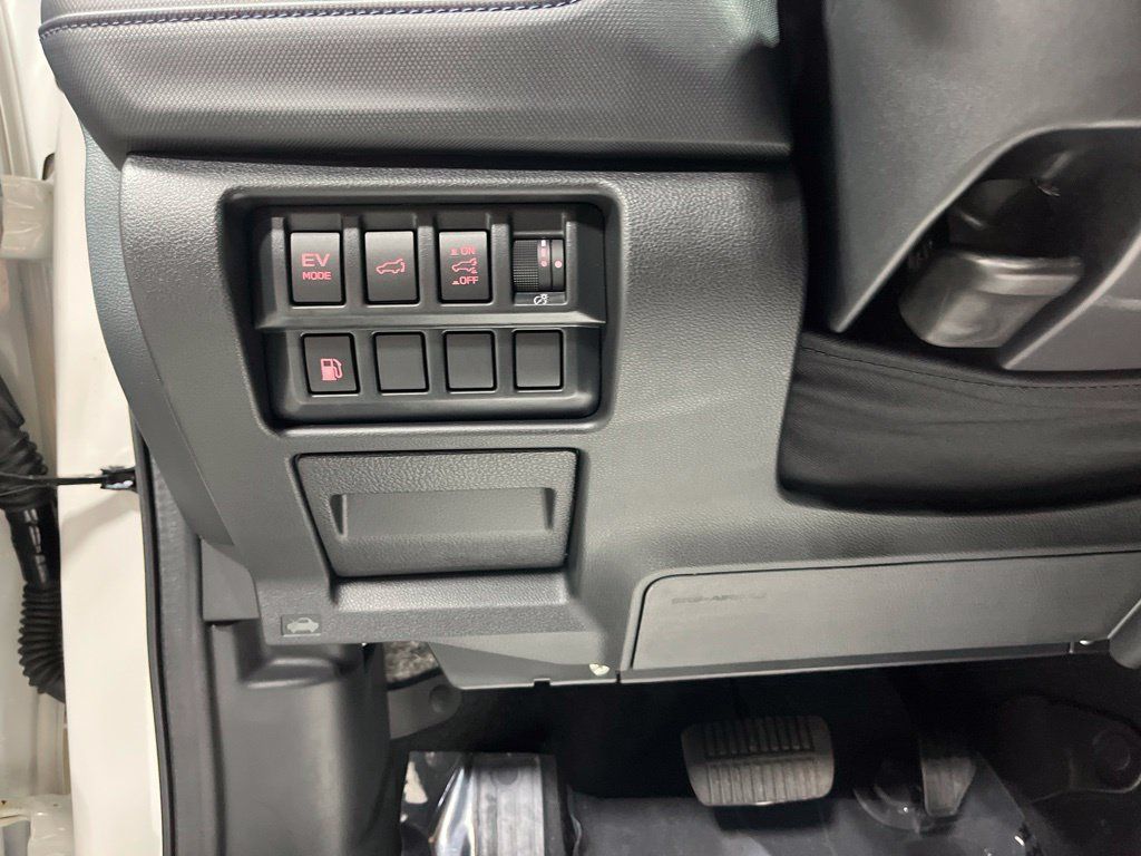 Used 2026 Subaru Forester Limited AWD/4WD image 15