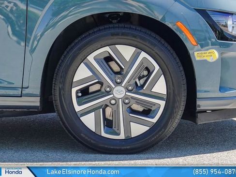 Used 2022 Hyundai Kona SEL w/ Convenience Package FWD image 8
