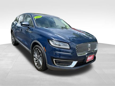Used 2020 Lincoln Nautilus Reserve AWD/4WD image 18