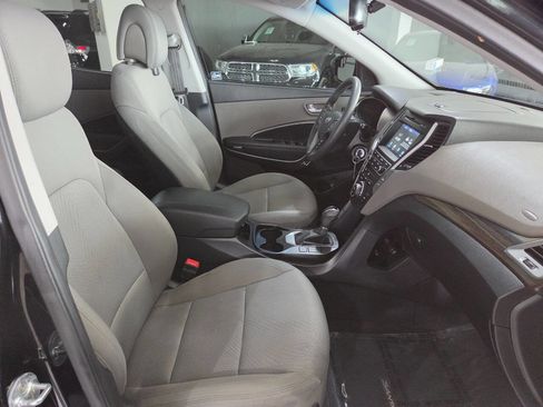 Used 2017 Hyundai Santa Fe Sport image 26