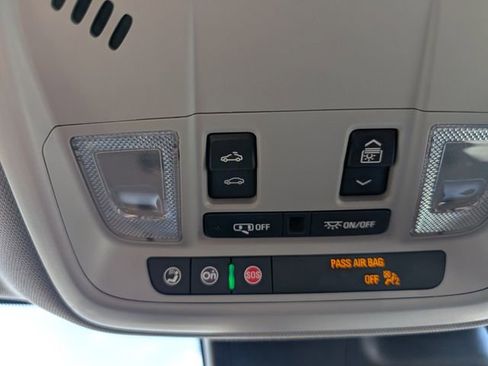Used 2024 Chevrolet Malibu LT FWD image 18