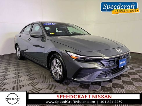 Used 2024 Hyundai Elantra SE FWD image 1