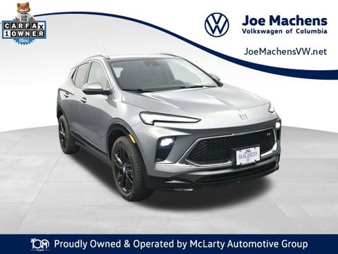 Used 2024 Buick Encore GX Sport Touring w/ Comfort Package image 1