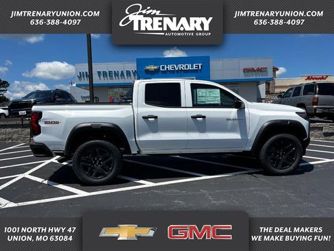 New 2025 Chevrolet Colorado Trail Boss w/ Midnight Edition image 1