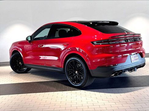 New 2026 Porsche Cayenne Coupe AWD/4WD image 3