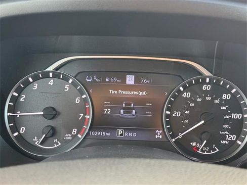 Used 2021 Nissan Titan Platinum Reserve w/ Moonroof Package image 18