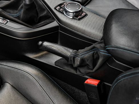 Used 2017 BMW M2 RWD image 64