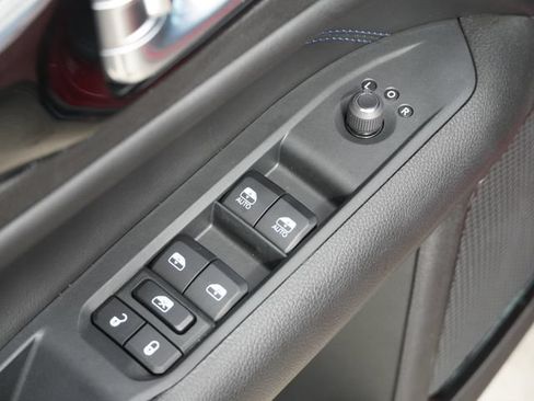 New 2026 Jeep Compass Latitude AWD/4WD image 19