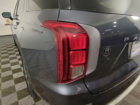 Used 2021 Hyundai Palisade Limited image 34