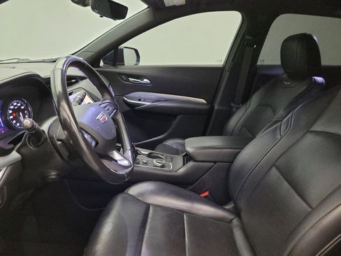 Used 2019 Cadillac XT4 Premium Luxury FWD image 17