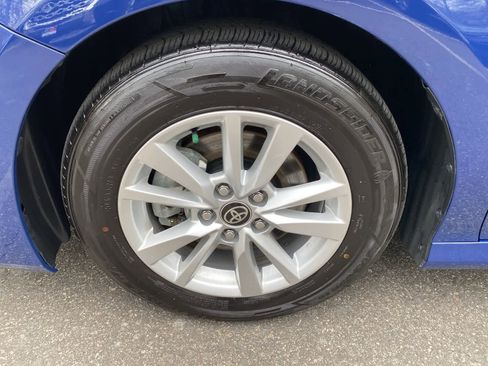 Used 2025 Toyota Camry LE image 14