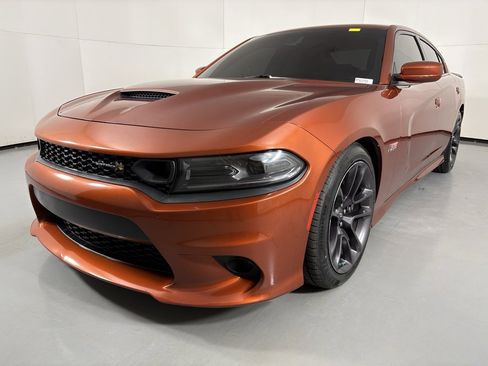 Used 2022 Dodge Charger Scat Pack w/ Driver Convenience Group image 6