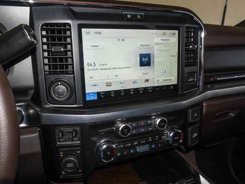New 2025 Ford F250 King Ranch w/ FX4 Off-Road Package AWD/4WD image 29