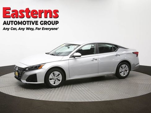 Used 2023 Nissan Altima 2.5 S image 57