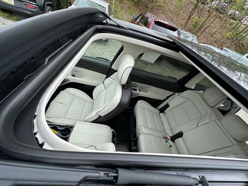 New 2026 Lincoln Nautilus Black Label AWD/4WD image 7