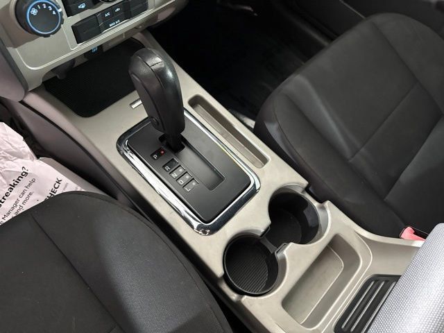 Used 2011 Ford Escape XLT w/ 201A Rapid Spec Order Code FWD image 22