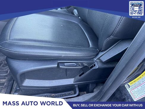 Used 2021 Ford Transit Connect XL image 5