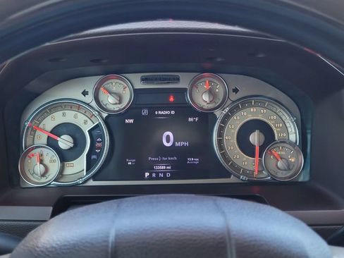 Used 2017 RAM 3500 Laramie Longhorn w/ Convenience Group AWD/4WD image 22