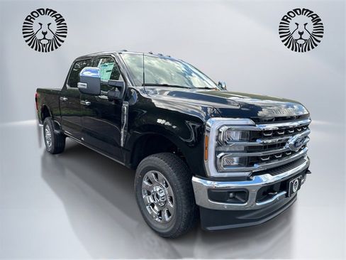 New 2025 Ford F350 King Ranch w/ Chrome Package image 2