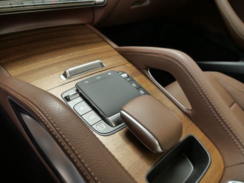 Certified 2026 Mercedes-Benz GLE 350 4MATIC image 22