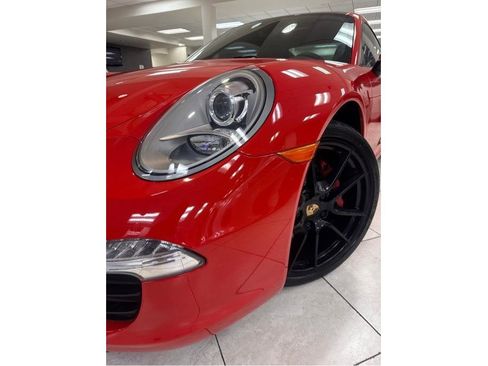 Used 2015 Porsche 911 Carrera image 31
