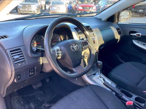 Used 2011 Toyota Corolla S image 17