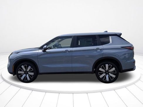 New 2026 Mitsubishi Outlander SE FWD image 6