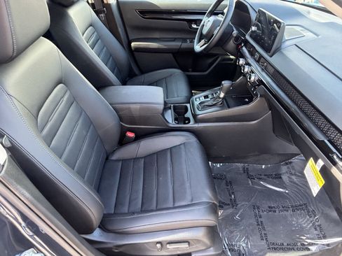 Used 2026 Honda CR-V EX-L image 9