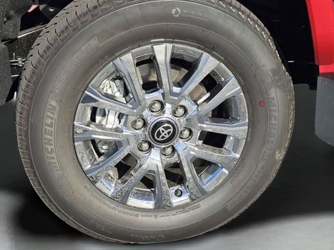 New 2025 Toyota Tacoma Limited image 20