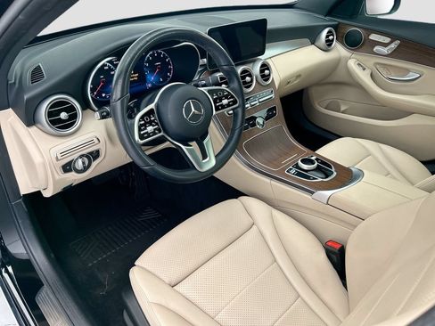 Used 2021 Mercedes-Benz C 300 Sedan image 9
