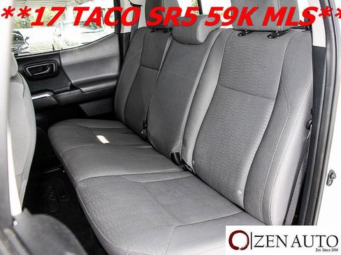 Used 2017 Toyota Tacoma SR5 w/ Tow Package RWD image 32
