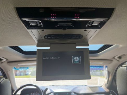 Used 2019 GMC Yukon Denali w/ Denali Ultimate Package AWD/4WD image 15