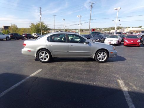 Used 2003 INFINITI I35 w/ Sunroof & Sunshade Pkg FWD image 5