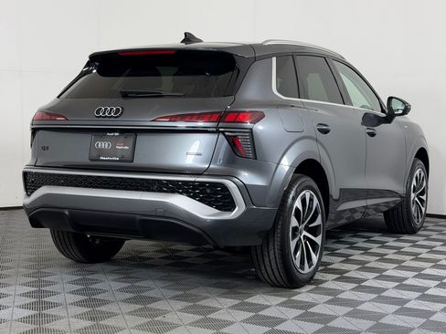 New 2026 Audi Q3 quattro 2.0T AWD/4WD image 9