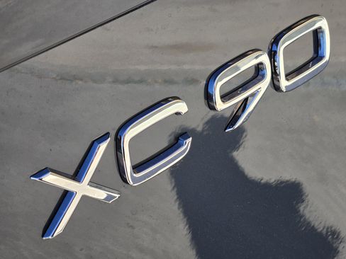 New 2026 Volvo XC90 T8 Ultra w/ Protection Package Premier image 14