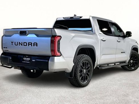 Used 2024 Toyota Tundra Limited image 2