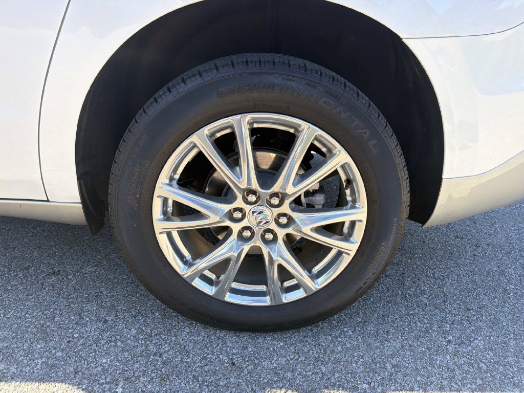 Used 2024 Buick Enclave Premium FWD image 12