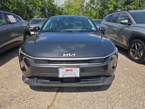 Used 2025 Kia K4 LXS FWD image 7