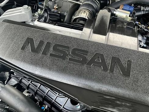 Used 2025 Nissan Rogue S FWD image 29