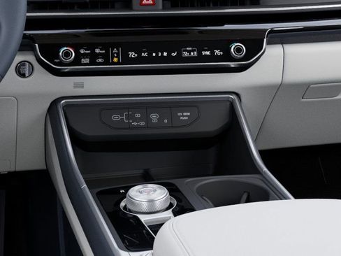 New 2025 Kia Carnival SX Prestige image 23