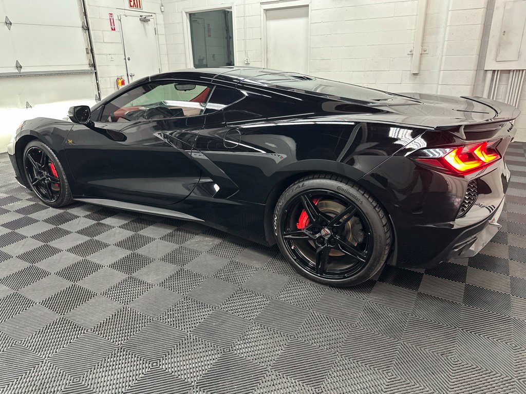 Used 2023 Chevrolet Corvette Stingray Premium Cpe w/ Z51 Performance Package RWD image 7