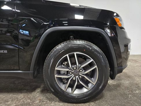 Used 2022 Jeep Grand Cherokee Limited AWD/4WD image 62