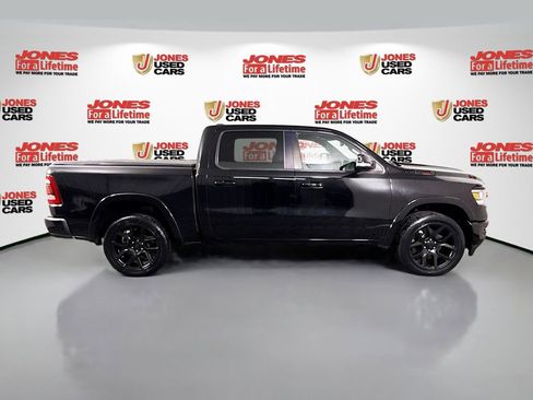 Used 2020 RAM 1500 Laramie AWD/4WD image 16