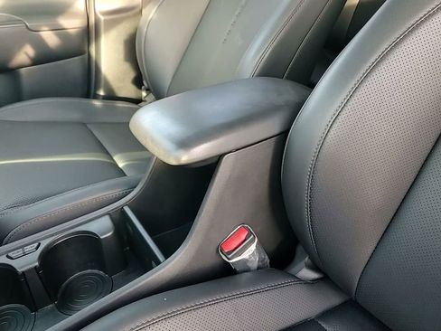 Certified 2025 Hyundai Kona Limited image 21